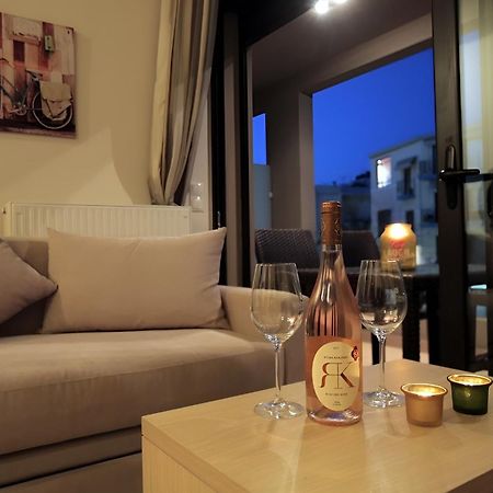 Onyx City Center Apartment With Parking Heraklion  Bagian luar foto