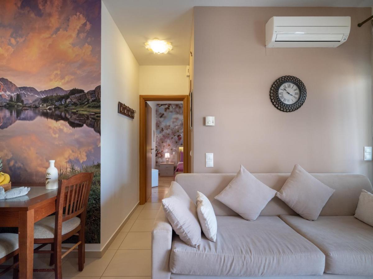 Onyx City Center Apartment With Parking Heraklion  Bagian luar foto